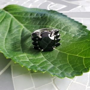 Spinelle • Black Spinel Statement Ring